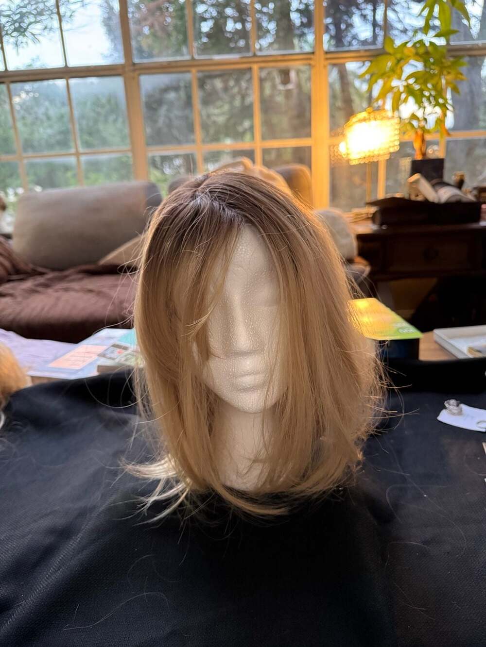 Synthetic Wig Honey Blonde Ombre Dark Root Bob